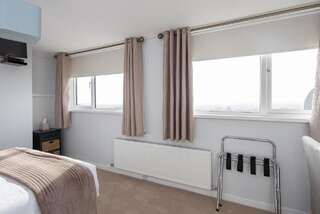 Отели типа «постель и завтрак» Summerfield Lodge B&B Йол Двухместный номер с 1 кроватью с видом на море-1